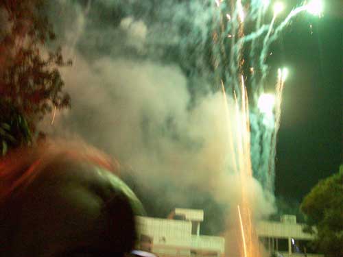 A typical polluted Diwali night A typical polluted Diwali night