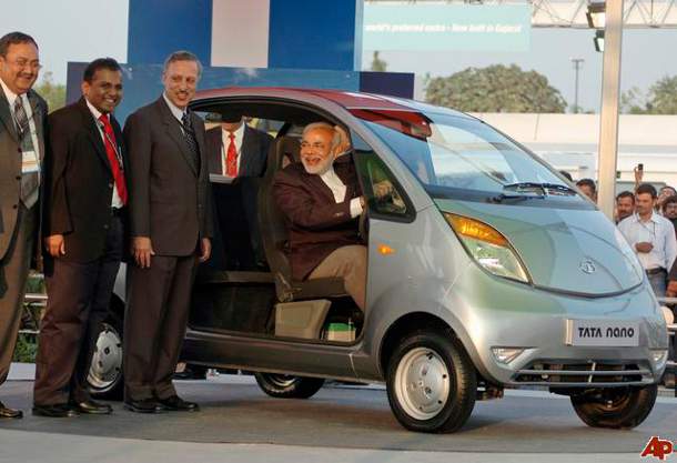 Gujarat is emerging as a global automobile manufacturing hub with companies like Ford, PSA Peugeot and Tata Motors opening up their facilities here. Gujarat is emerging as a global automobile manufacturing hub with companies like Ford, PSA Peugeot and Tata Motors opening up their facilities here.